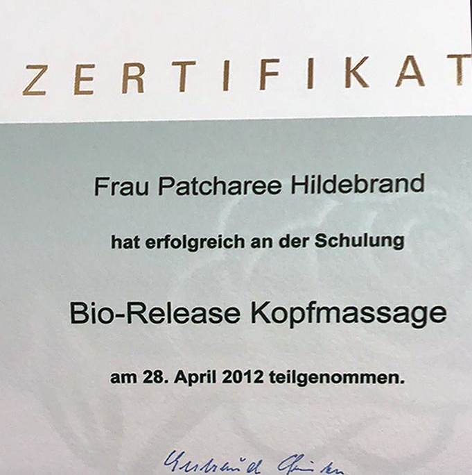 Dies ist ein Zertifikat von Gertraud Gruber Kosmetik für Patcharee Hildebrand über die erfolgreiche Teilnahme an der Schulung 'Bio-Release Kopfmassage'